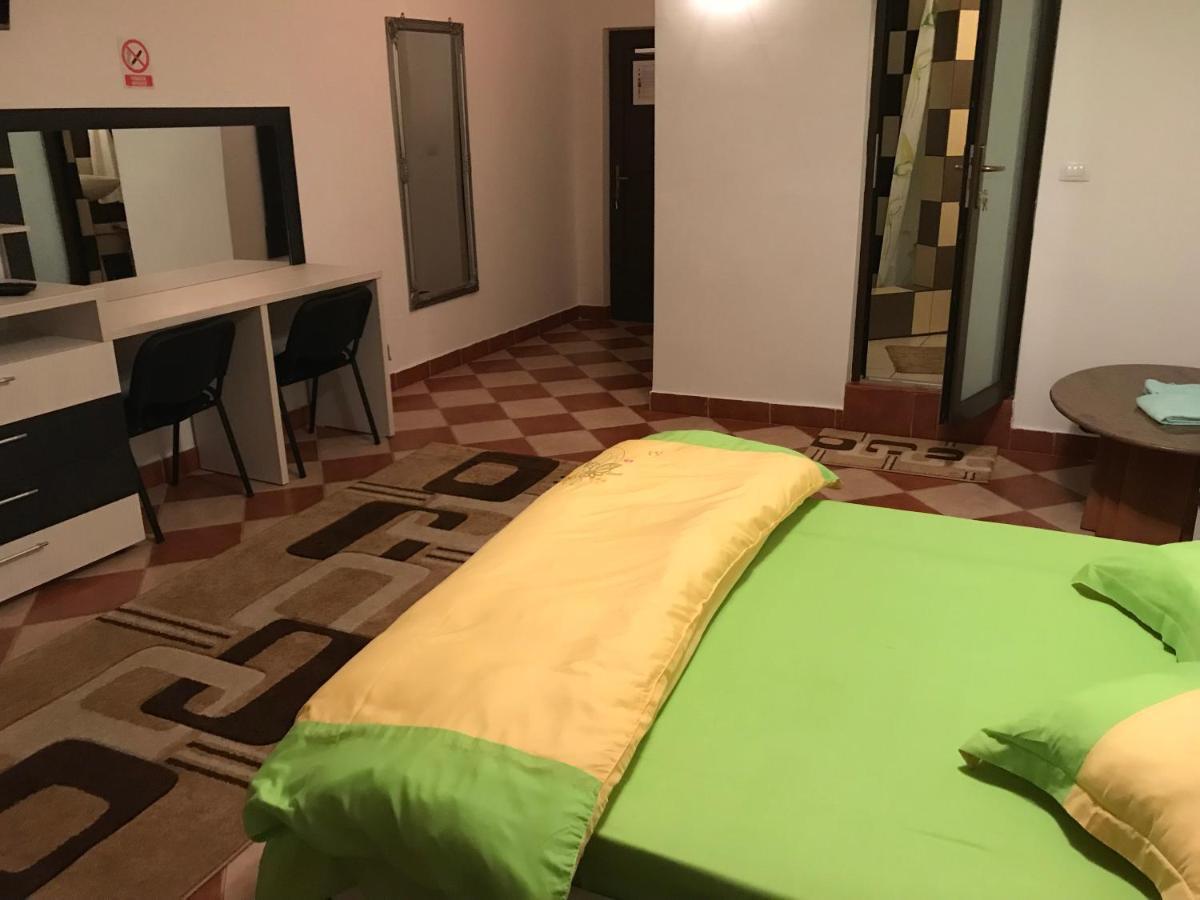 מלון Pascani Royal Castle מראה חיצוני תמונה